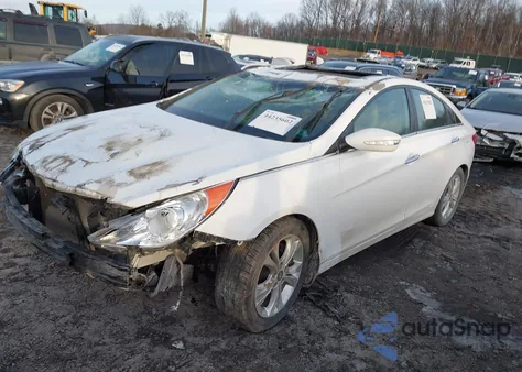 2013 Hyundai Sonata Limited z USA, uszkodzony, nr VIN 5NPEC4AC3DH727378